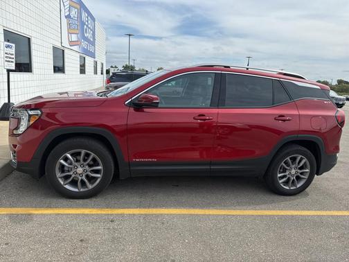 2022 GMC Terrain SLT