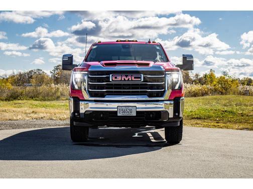 2024 GMC Sierra 2500 SLT