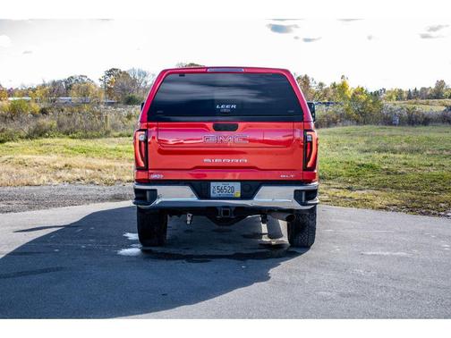 2024 GMC Sierra 2500 SLT