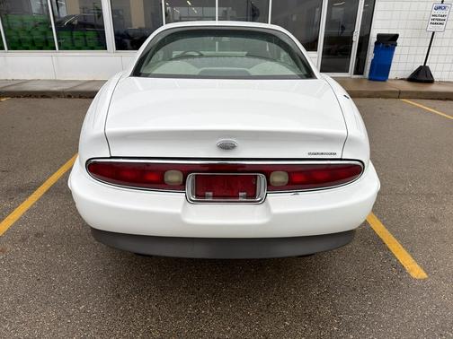 1995 Buick Riviera Base