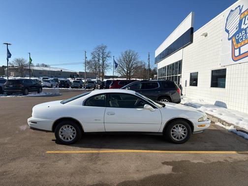 1995 Buick Riviera Base