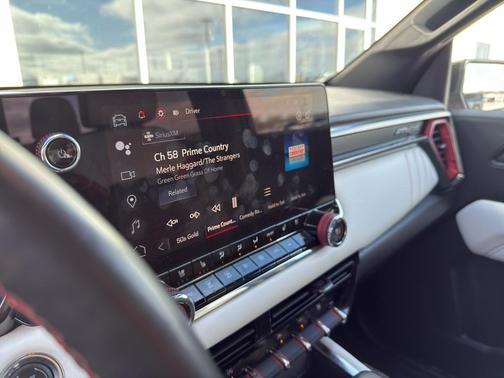 2023 GMC Canyon AT4X