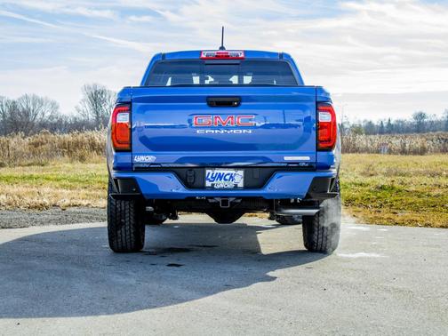 2025 GMC Canyon Elevation