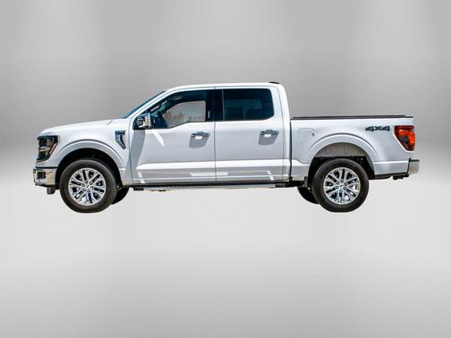 Oxford White 2024 Ford F-150 XLT