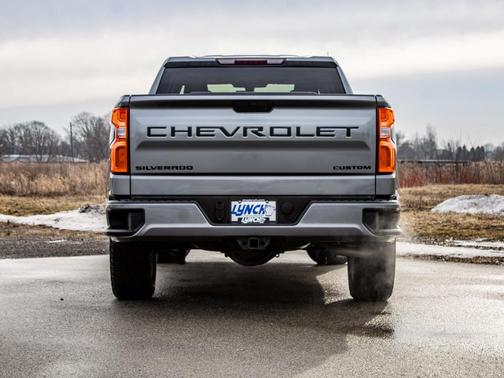 2021 Chevrolet Silverado 1500 Custom