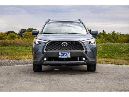 2024 Toyota Corolla Cross XLE