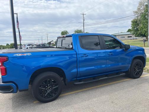 Glacier Blue Metallic 2024 Chevrolet Silverado 1500 RST