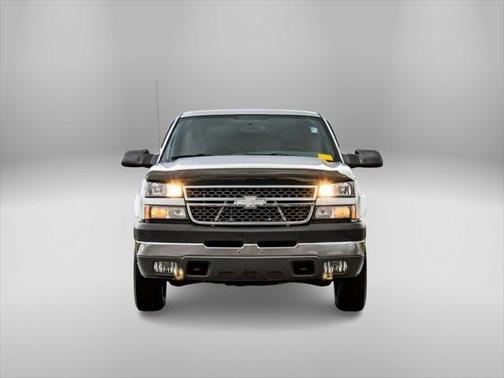 2005 Chevrolet Silverado 2500 LS H/D Extended Cab
