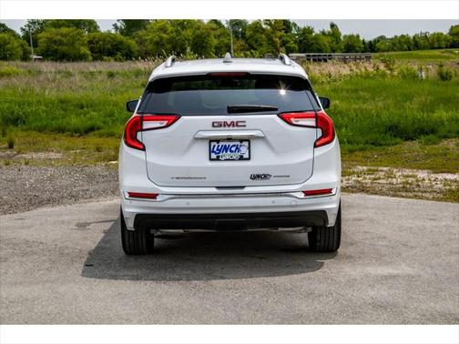 2023 GMC Terrain Denali