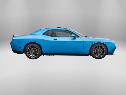 B5 Blue Pearlcoat 2023 Dodge Challenger R/T Scat Pack