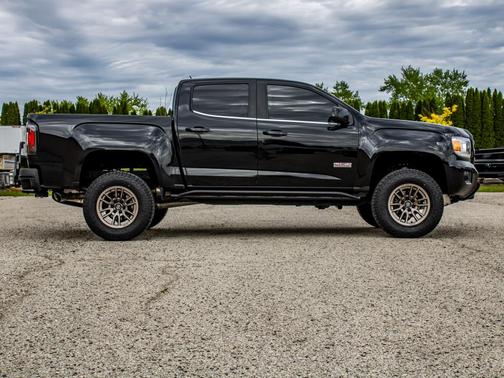 Onyx Black 2019 GMC Canyon All Terrain