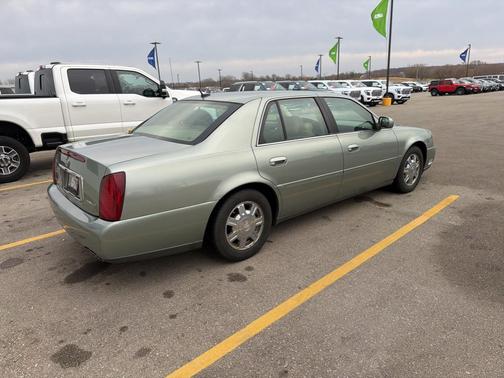 2005 Cadillac DeVille Base