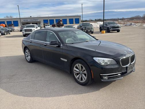 2015 BMW 740 xDrive