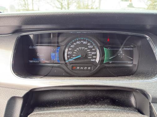 2016 Ford Taurus SEL