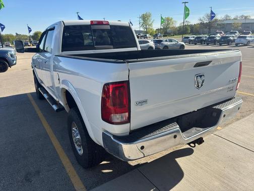 Bright White Clearcoat 2011 Dodge Ram 2500 Laramie