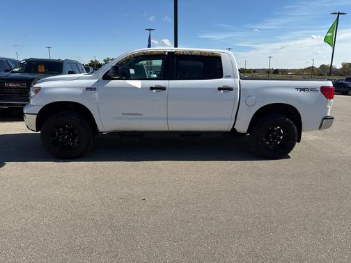 2011 Toyota Tundra Grade