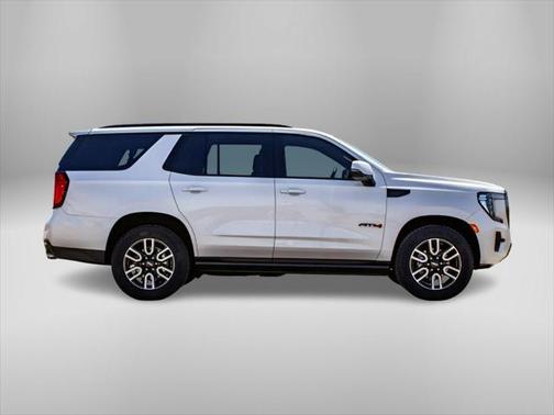 2022 GMC Yukon 4WD AT4