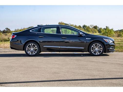 2017 Buick LaCrosse Essence