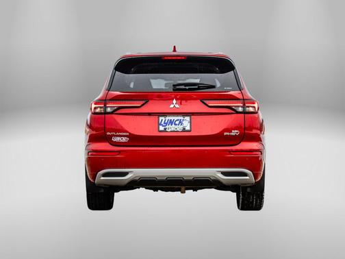 2024 Mitsubishi Outlander PHEV SEL