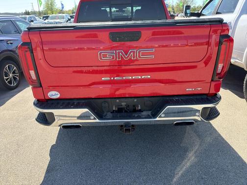 Cardinal Red 2020 GMC Sierra 1500 SLT