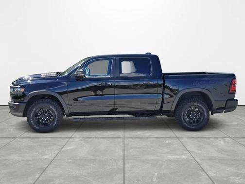 Diamond Black Crystal Pearlcoat 2025 RAM 1500 Rebel