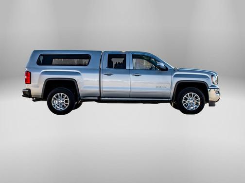 Quicksilver Metallic 2017 GMC Sierra 1500 SLE