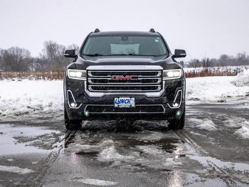 2023 GMC Acadia FWD SLT