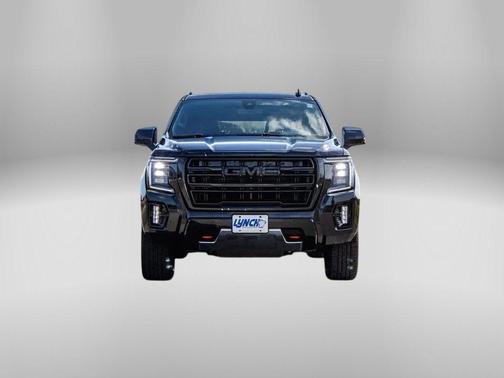 2022 GMC Yukon 4WD AT4