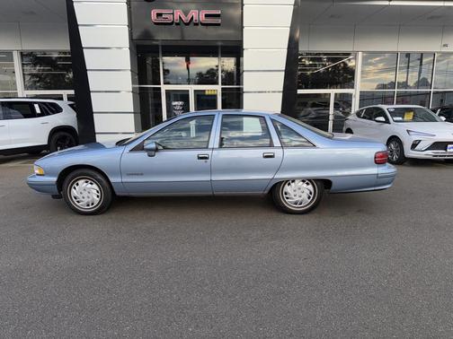 1992 Chevrolet Caprice Base
