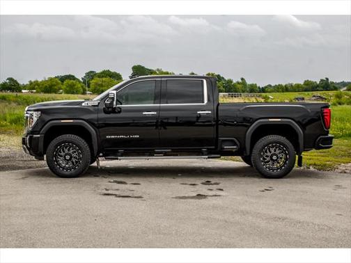 2024 GMC Sierra 3500 Denali