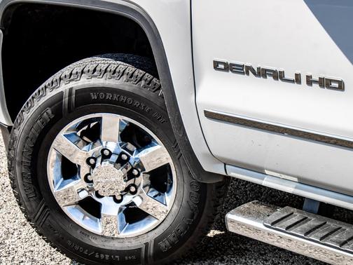 2017 GMC Sierra 3500 Denali