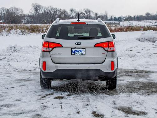 2015 Kia Sorento LX