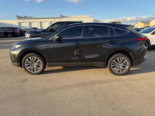 2022 Toyota Venza Limited
