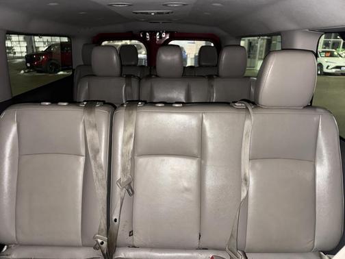 2017 Nissan NV Passenger NV3500 HD SL V8