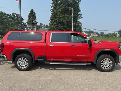 2024 GMC Sierra 2500 SLT