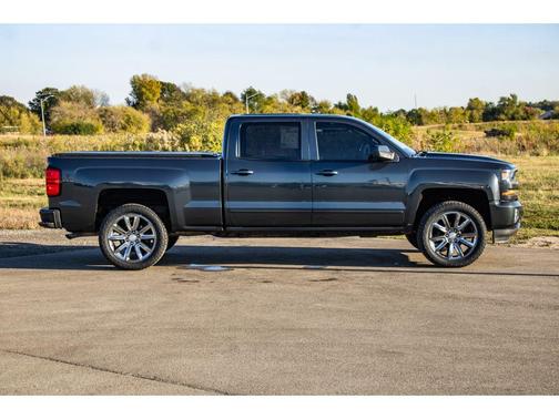 2017 Chevrolet Silverado 1500 2LT