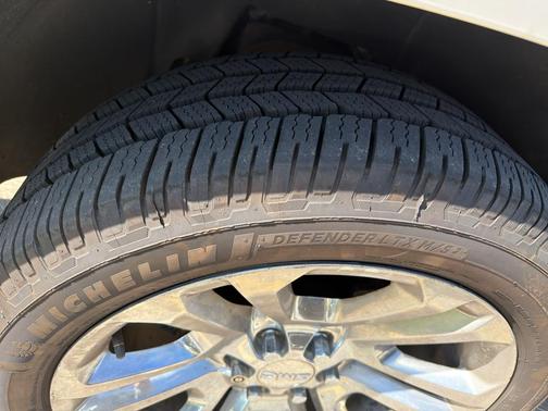 White Diamond Tricoat 2015 GMC Yukon XL 1500 Denali