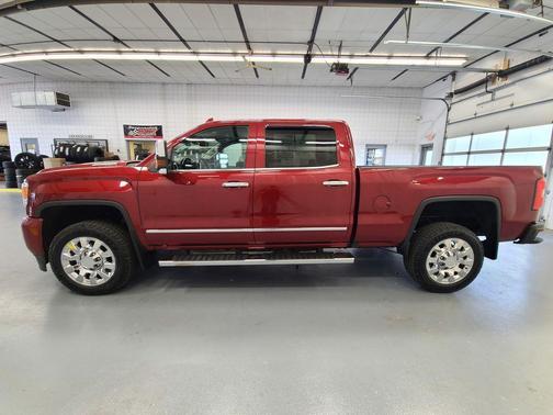 2019 GMC Sierra 2500 Denali