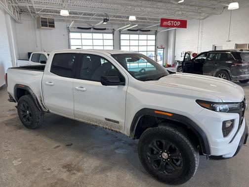 2024 GMC Canyon Elevation