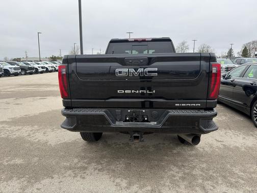 Onyx Black 2024 GMC Sierra 2500 Denali Ultimate