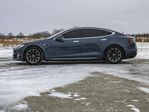 2020 Tesla Model S Long Range Plus