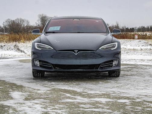 2020 Tesla Model S Long Range Plus