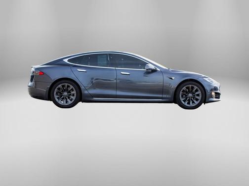 2020 Tesla Model S Long Range Plus