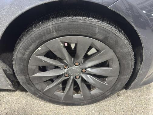 2020 Tesla Model S Long Range Plus