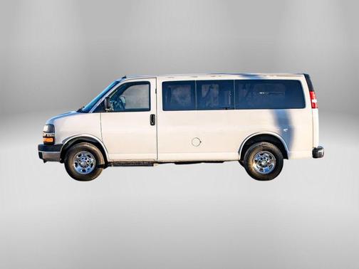 2014 Chevrolet Express 2500 LT