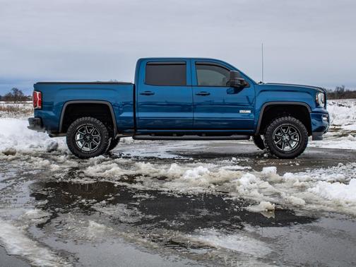 2017 GMC Sierra 1500 SLT