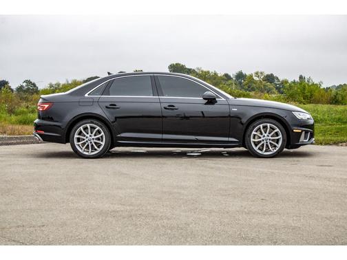 2019 Audi A4 45 Premium