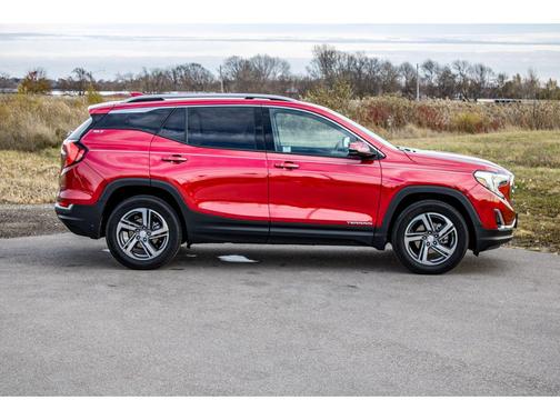 2021 GMC Terrain SLT
