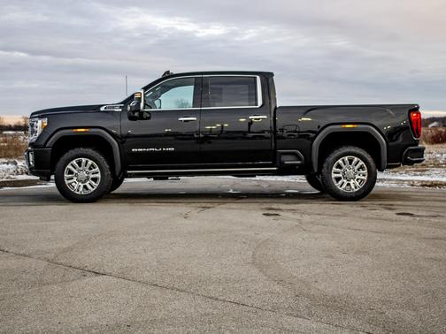 2023 GMC Sierra 2500 Denali