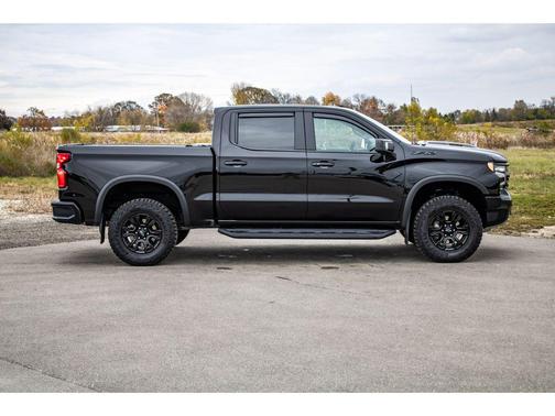 2025 Chevrolet Silverado 1500 ZR2